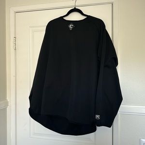 Rawlings black long sleeve. Like new.